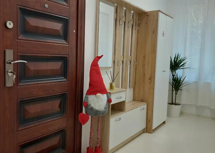 Sandra * Leoben (Styria)